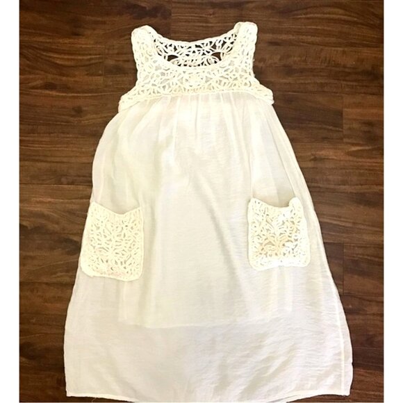Source Unknown Dresses & Skirts - White Macramé Crochet Prairie Core Women's Shift Festival Dress w/ Front Pockets